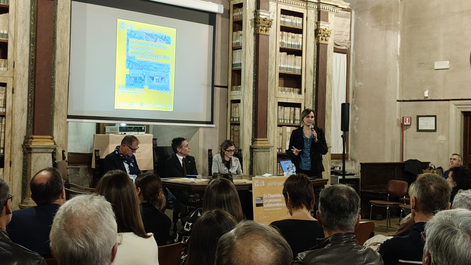 la professoressa Maddalena Ferretti 